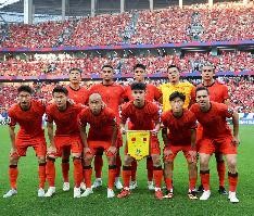 东体：足协正在推进全球选帅工作，最快8月底或9月初见分晓